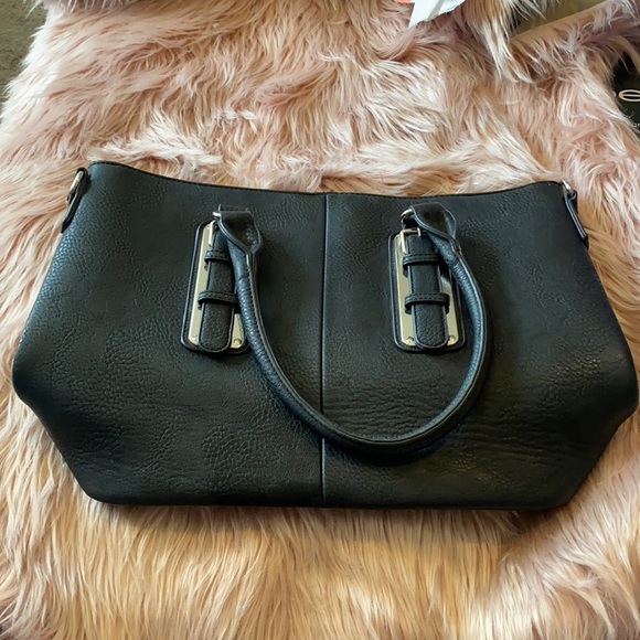 Black Handbag - Picture 1 of 5